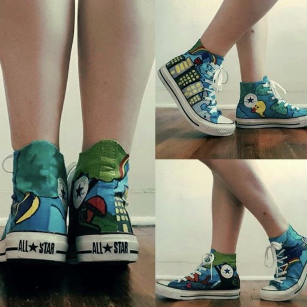 Hand painted Converse